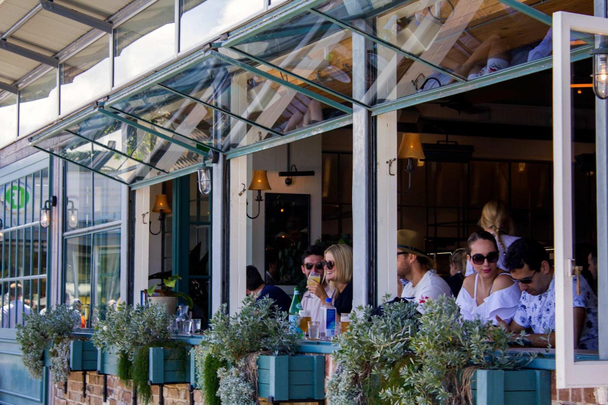 Manly Loft A Chic In The Heart Of Manly